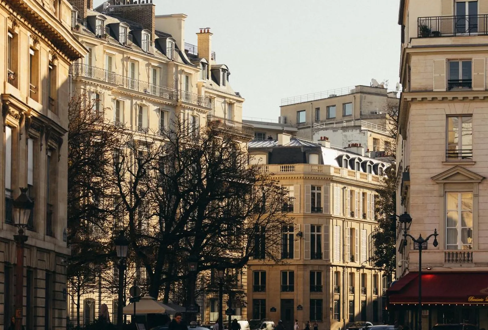 Bourgogne & Montana Paris